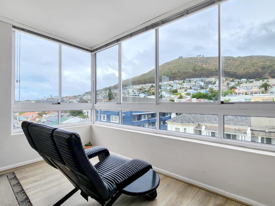 To Let 2 Bedroom Property for Rent in Three Anchor Bay Western Cape